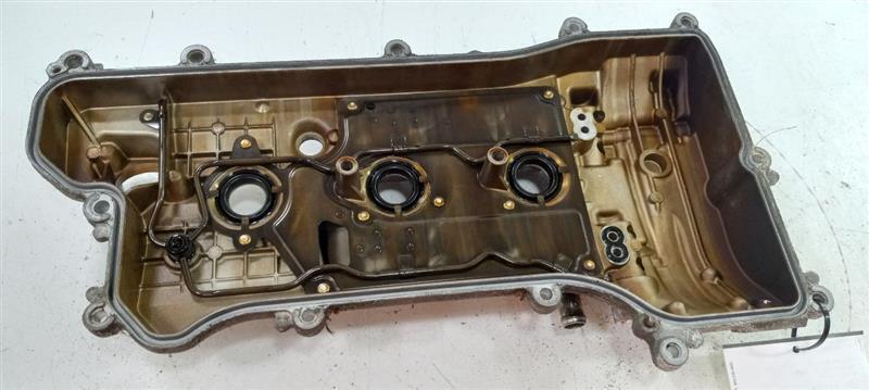 Lexus GS350 Engine Cylinder Head Valve Cover Right 2007 2008 2009