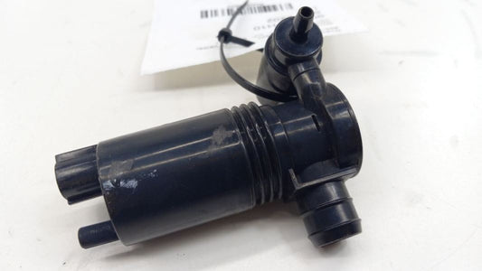 Versa Windshield Washer Wash Fluid Reservoir Motor Pump Electric 2008 2009 2010