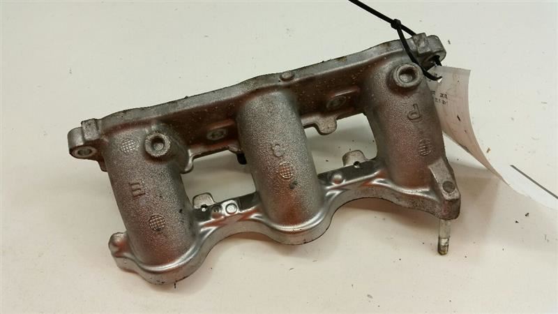 Passenger Right Intake Manifold 3.2L 6 Cylinder Base Lower Rear 02-03 ACURA CL