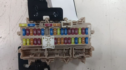 Nissan Rogue Cabin Fuse Box Interior Inner Under Dash  2014 2015 2016 2017