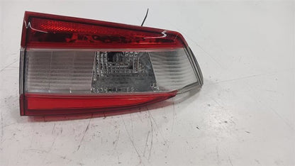 Passenger Right Tail Light Brake Lamp Sedan Lid Mounted Fits 17-19 IMPREZA