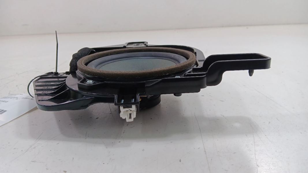 Hyundai Elantra Speaker Left Driver Rear  2011 2012 2013 2014 2015 2016