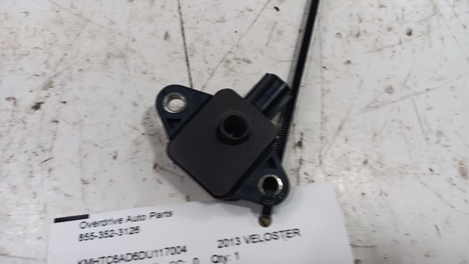 Hyundai Veloster Bag Crash Impact Sensor  2012 2013 2014 2015