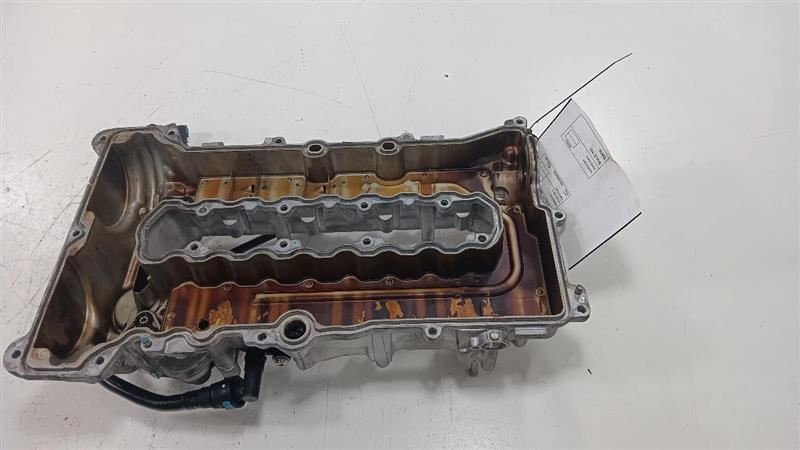 Buick Encore Engine Cylinder Head Valve Cover  2016 2017 2018 2019