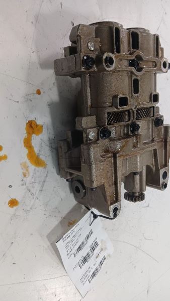 Chrysler 200 Engine Oil Pump  2015 2016 2017