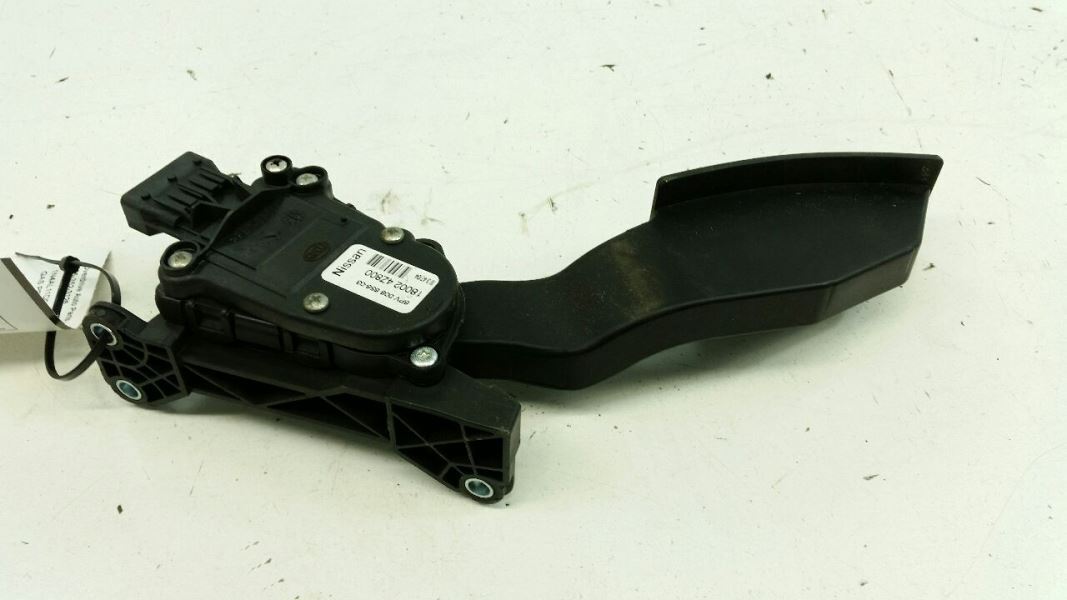 2005 Nissan Altima Gas Pedal 2002 2003 2004 2006