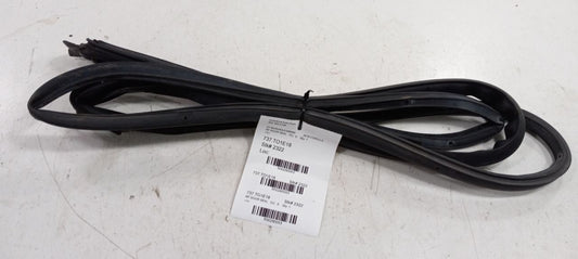 Toyota Corolla On Door Seal Rubber Right Passenger Front 2019 2018 2017 2016 15