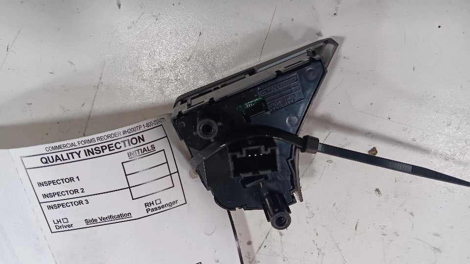 Hyundai Veloster Column Switch Blinker Signal Wiper Mount Bracket  2012 2013 201