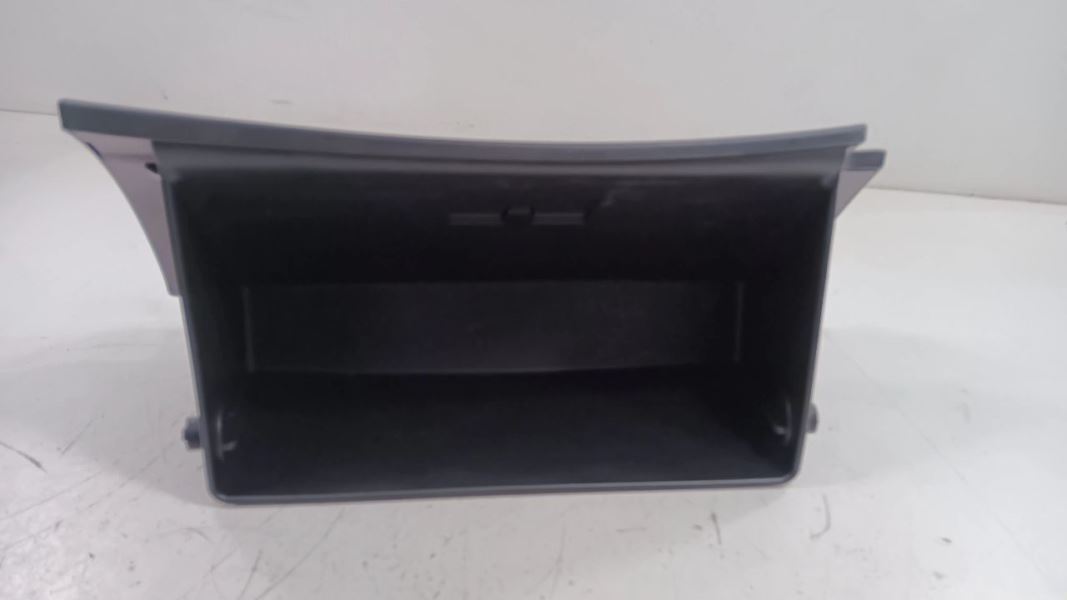 Hyundai Elantra Glove Box Dash Compartment  2011 2012 2013 2014 2015 2016