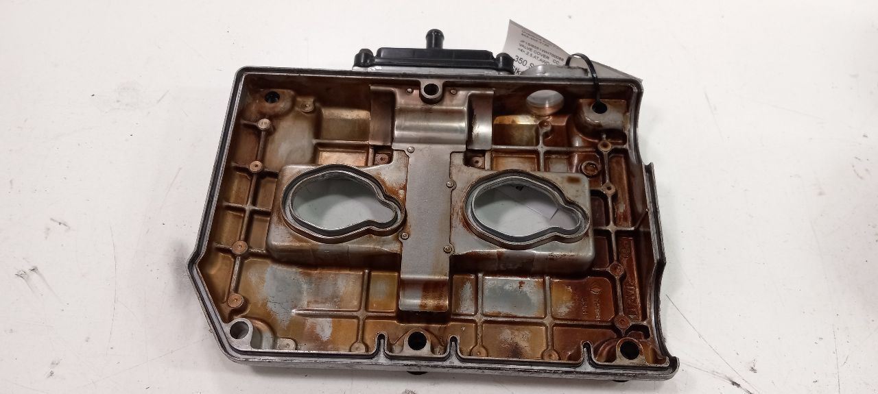 Subaru Forester Engine Cylinder Head Valve Cover 1998 1999 2000 2001 2002