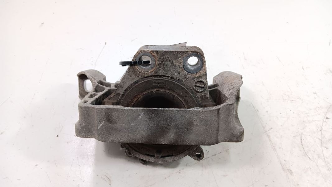 Mazda 3 Engine Motor Mount Right Passenger 2010 2011 2012 2013