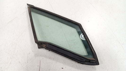 Right Front Windshield Glass Window Fits 10-14 INSIGHT