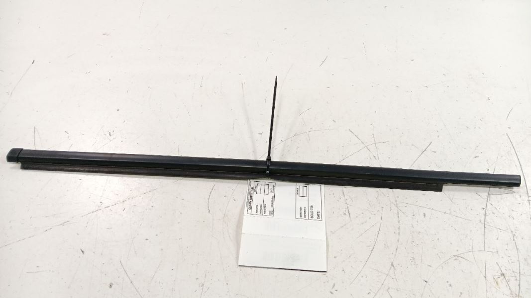 Toyota Prius Driver Left Rear Exterior Weather Strip  2012 201 2012 2013 2014 20