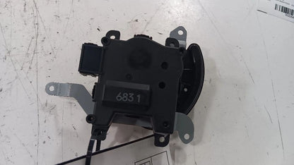 Acura RDX 2016-2018 HVAC Door Actuator Flap Motor OEM Used Part 817