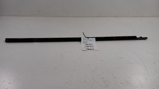 Maxima Door Glass Window Weather Strip Trim Rear Right Passenger Side Back 2004