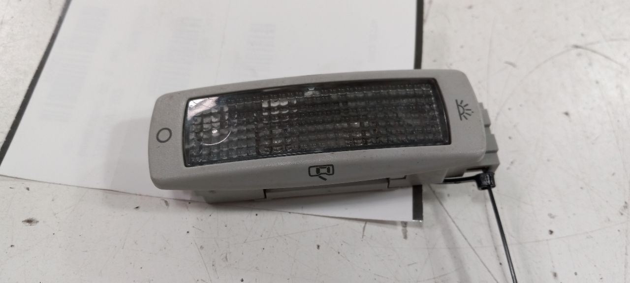 Volkswagen Jetta Dome Light Roof Lamp 2003 2002 2001 2000