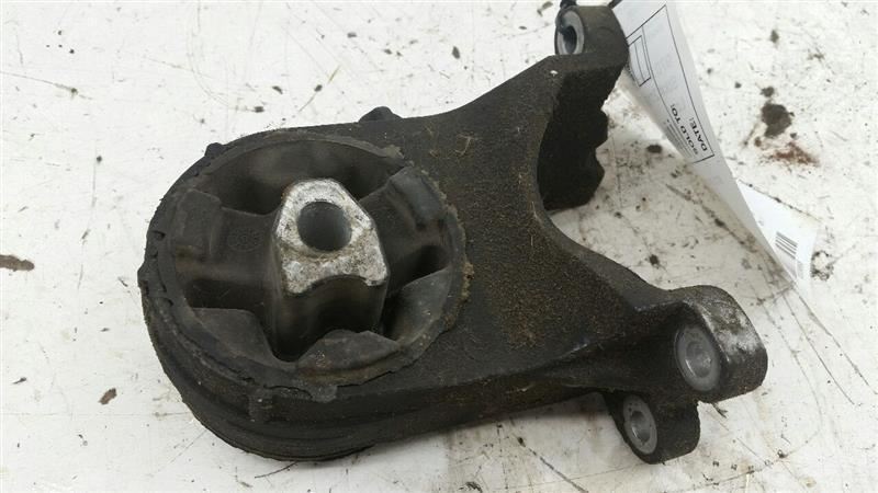 2012 Chevy Malibu Engine Motor Mount Front OEM 2008 2009 2010 2011