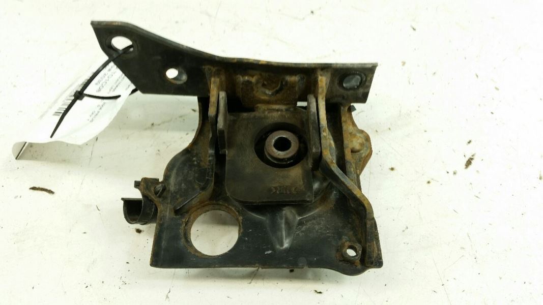 2008 Toyota Prius Engine Motor Mount Left Driver 2005 2006 2007