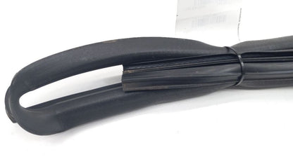 Sentra Door Glass Window Seal Rubber Right Passenger Rear Back 2006 2005 2004 03