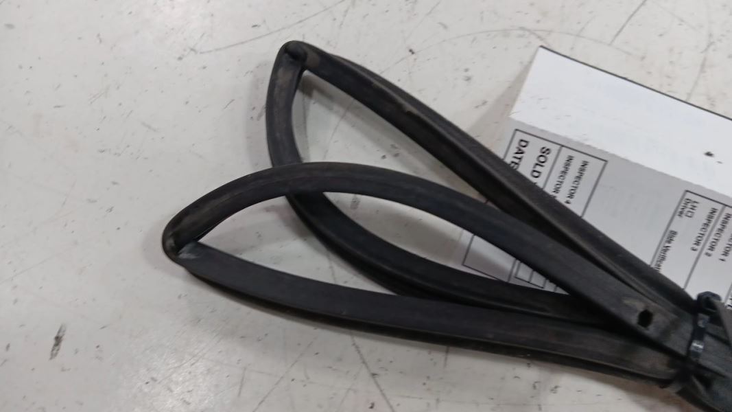 Acura MDX Cowl Vent Panel Hood Rubber Seal 2010 2011 2012 2013