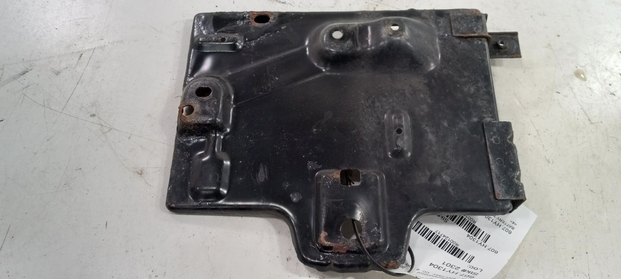 Hyundai XG350 Battery Holder Tray 2003 2004 2005