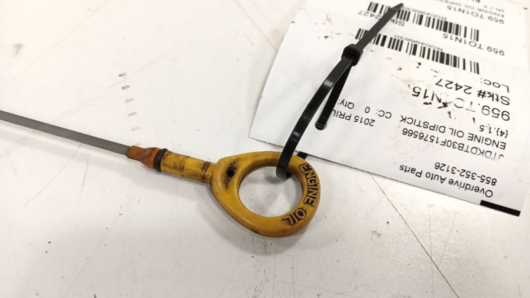 Toyota Prius Engine Oil Dipstick    2012 2013 2014 2015