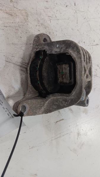 Fiat 500 Engine Motor Mount Right Passenger  2012 2013 2014 2015 2016 2017