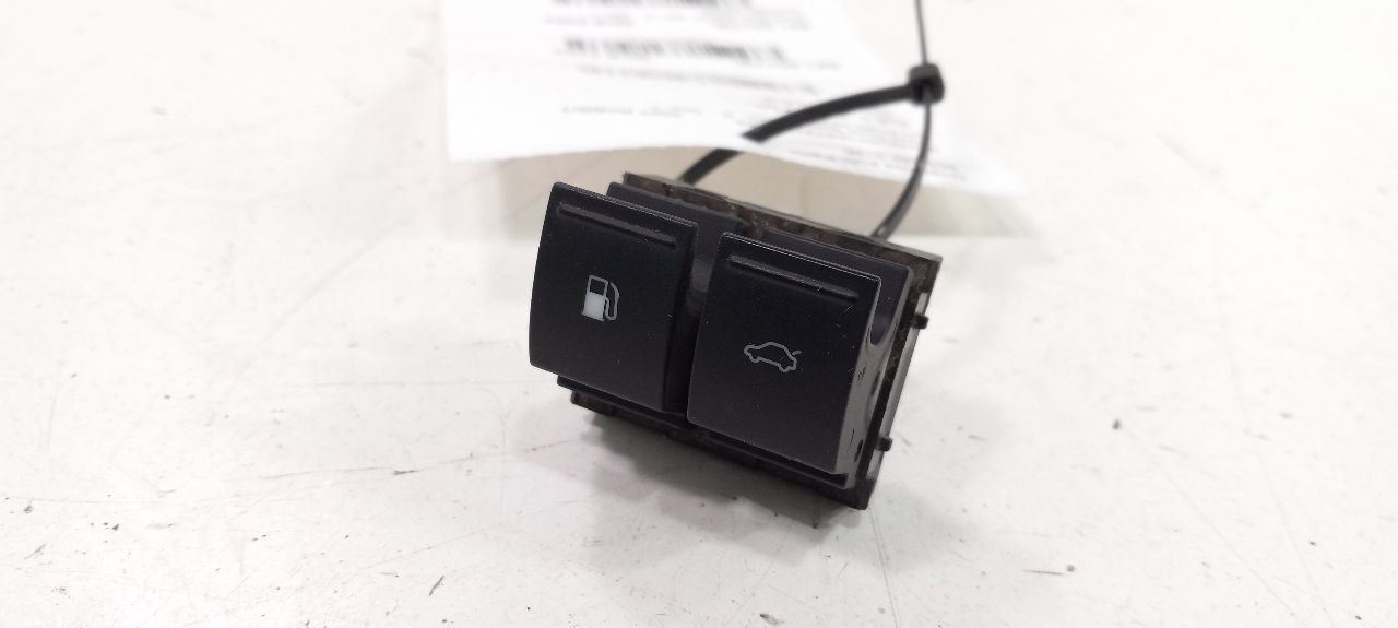 Driver Left Front Door Switch Driver's Fuel Door Fits 06-14 GOLF GTI