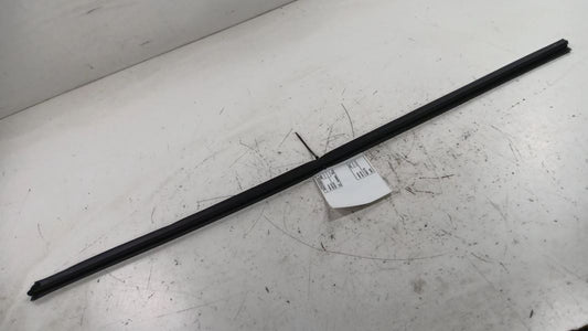 Hyundai Elantra Right Front Weather Strip Interior  2011 2012 2013 2014 2015 201