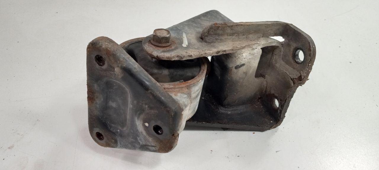 Santa Fe Engine Motor Mount Front 2010 2011 2012