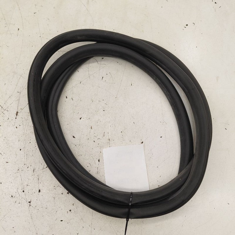 Chevy Trax On Body Door Jamb Seal Gasket Front Left Driver  2022 2021