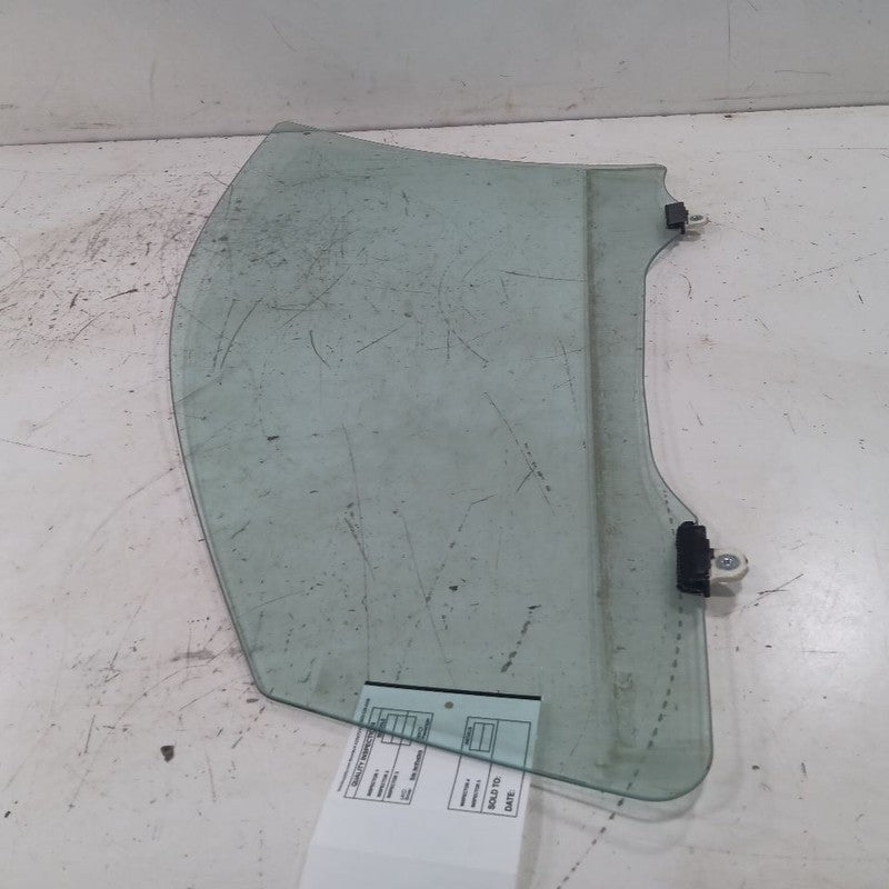 Passenger Right Front Door Window Glass Fits 16-20 Mitsubishi Outlande