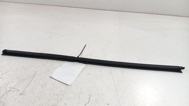 Kia Forte Left Front Weather Strip Interior 2016 2015 2014