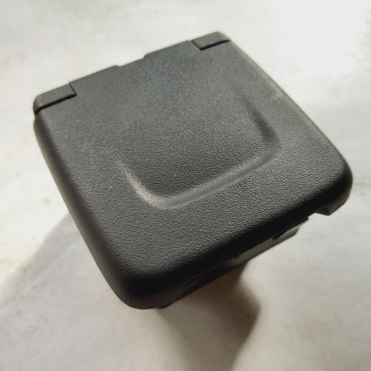 Buick Encore GX Power Plug In Outlet {13261993} 2020 2021 2022 2023