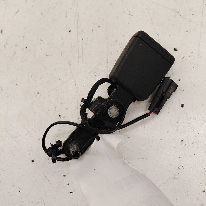 Ford Escape Seat Belt Buckle Latch Right Passenger Rear Back  2022 202
