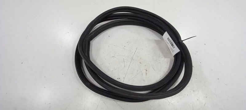 Subaru Forester Trunk Lid Hatch Door Rear Back Rubber Seal 2009 2010 2