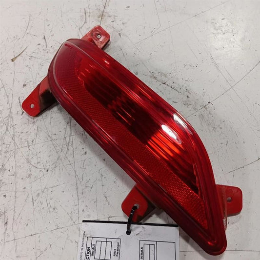 Buick Encore Passenger Right Rear Marker Light Lamp  2018 2019 2020