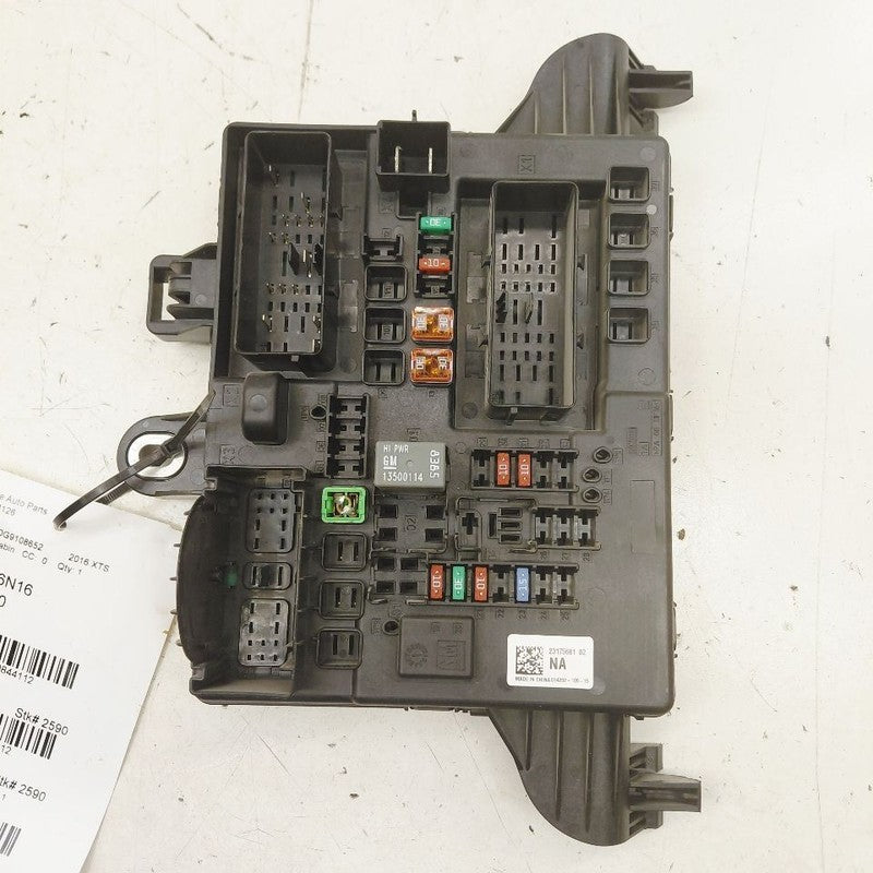 Cadillac XTS Cabin Fuse Box Interior Inner Under Dash      2016 2017 2