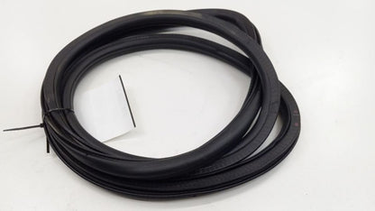 Chevy Malibu On Body Door Jamb Seal Gasket Rear Right Back 2014 2015 2016