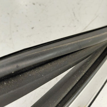 Buick Encore GX Door Glass Window Seal Rubber Left Driver Front  2020 