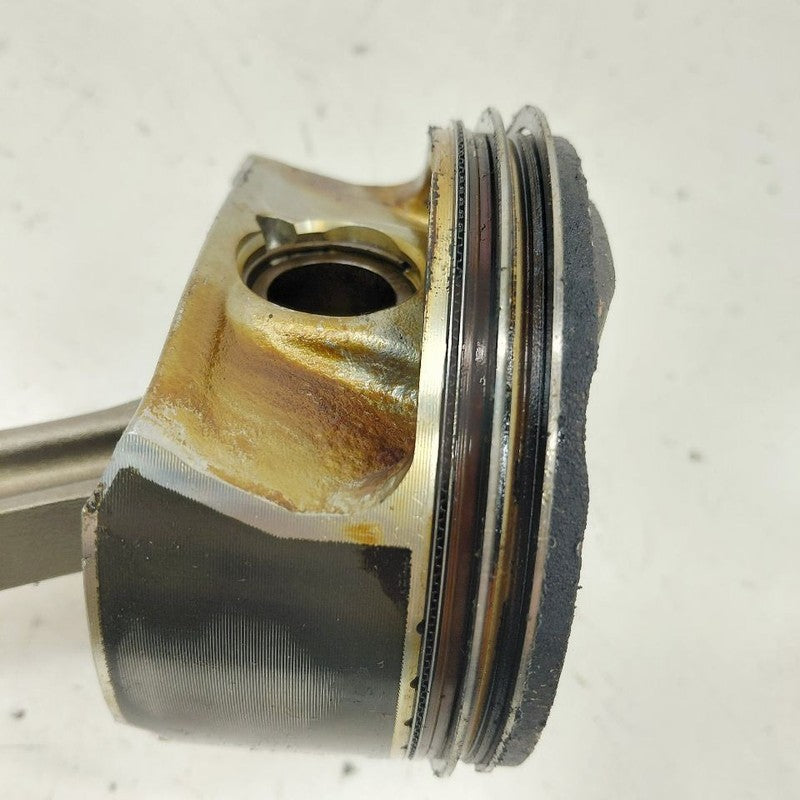 Cadillac XTS Single Piston With Connecting Rod       3.6 2016 2017 201