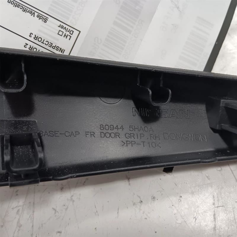 Nissan Rogue Passenger Right Front Door Grip Bezel Trim2014 2015 2016 