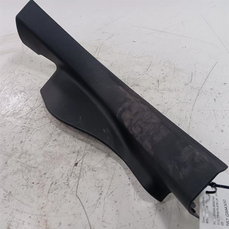 Buick Encore Sill Trim Plate Door Jam Threshold Left Rear  2017 2018 2019
