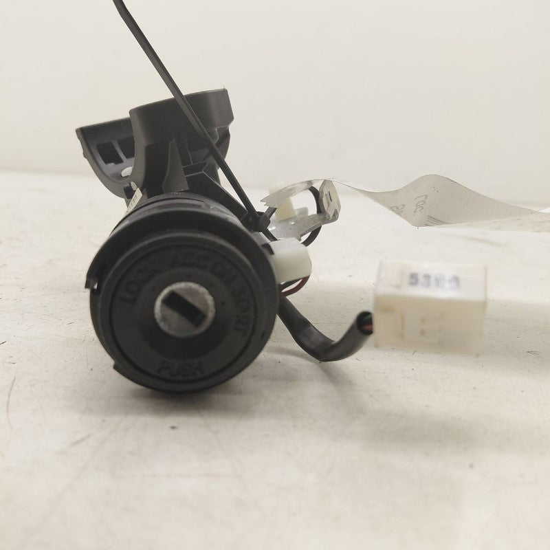 Ignition Switch Conventional Ignition Column Mounted 12-17 Hyundai Vel