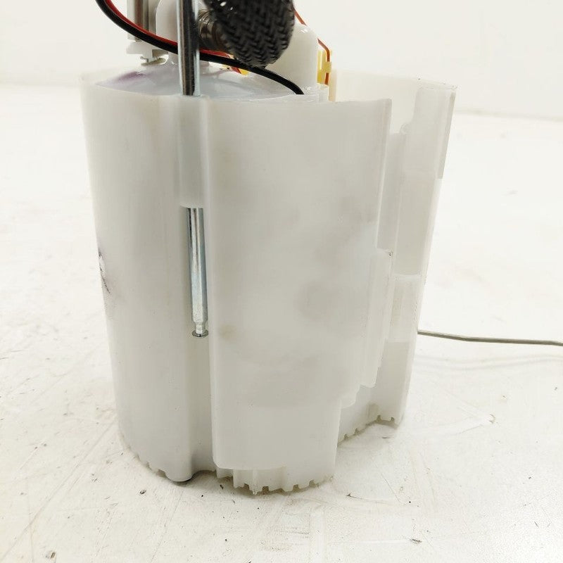 Gas Fuel Pump Assembly Tank Mounted 1.5L FWD Fits 20-24 Ford Escape