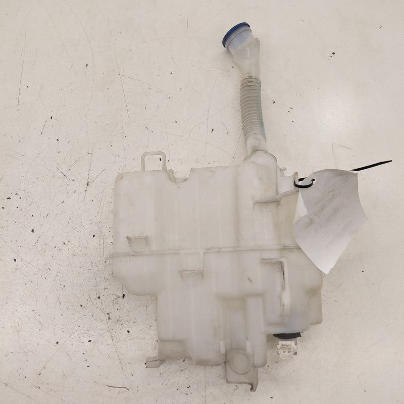 Windshield Washer Fluid Reservoir Without Fluid Level Sensor Fits 14-2