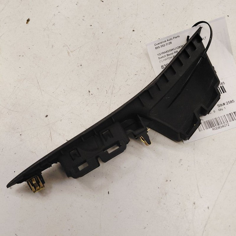Chevy Volt Window Switch Bezel Trim Right Rear  2019 2018 2017 2016 OE