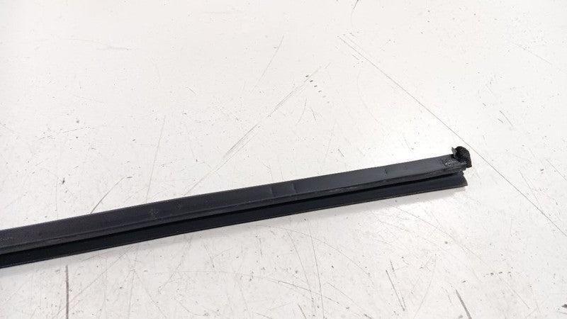 Hyundai Sonata Right Front Weather Strip Interior 2018 2019 OEM