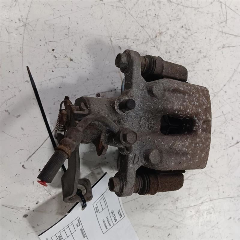 Passenger Right Rear Brake Caliper Model Fits 14-19 Kia Soul OEM