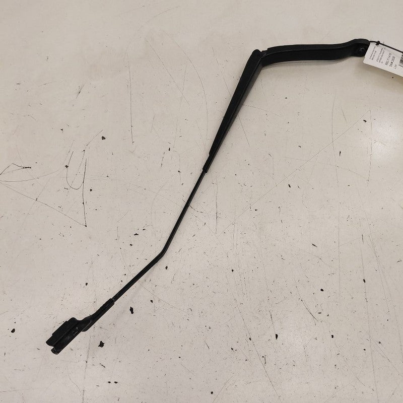 Fiat 500 X Model   Windshield Wiper Arm Right Passenger  2016 2017